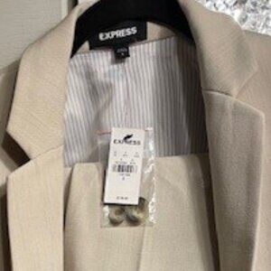 Women's Beige pant suit from Express.  Jacket size 6, Columnist pants size 4